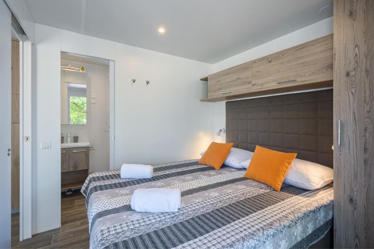 Mobile Homes Premium Relax Park Umag By Camp4You Каригадор Екстериор снимка